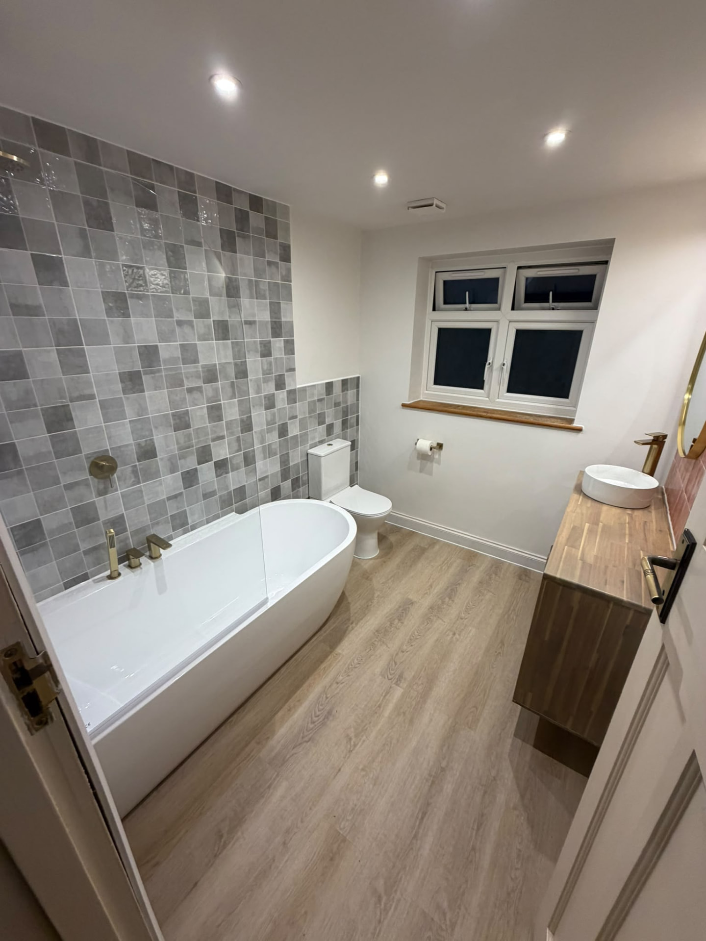 Overflow home renovation project in Berkshire — photo 48