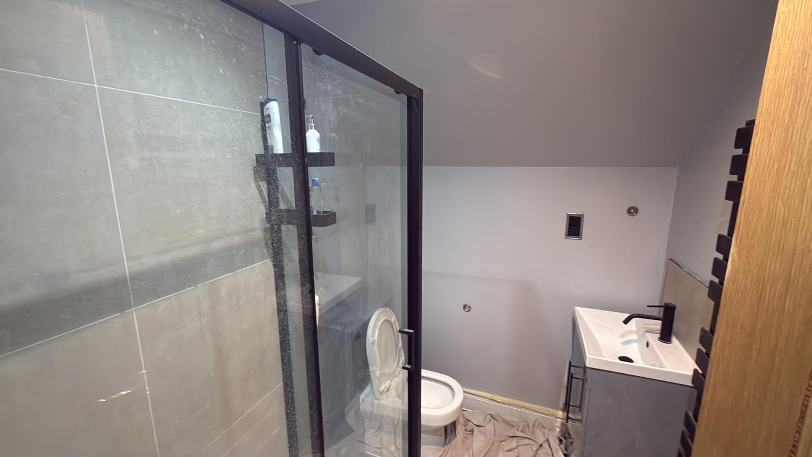 Overflow home renovation project in Berkshire — photo 38