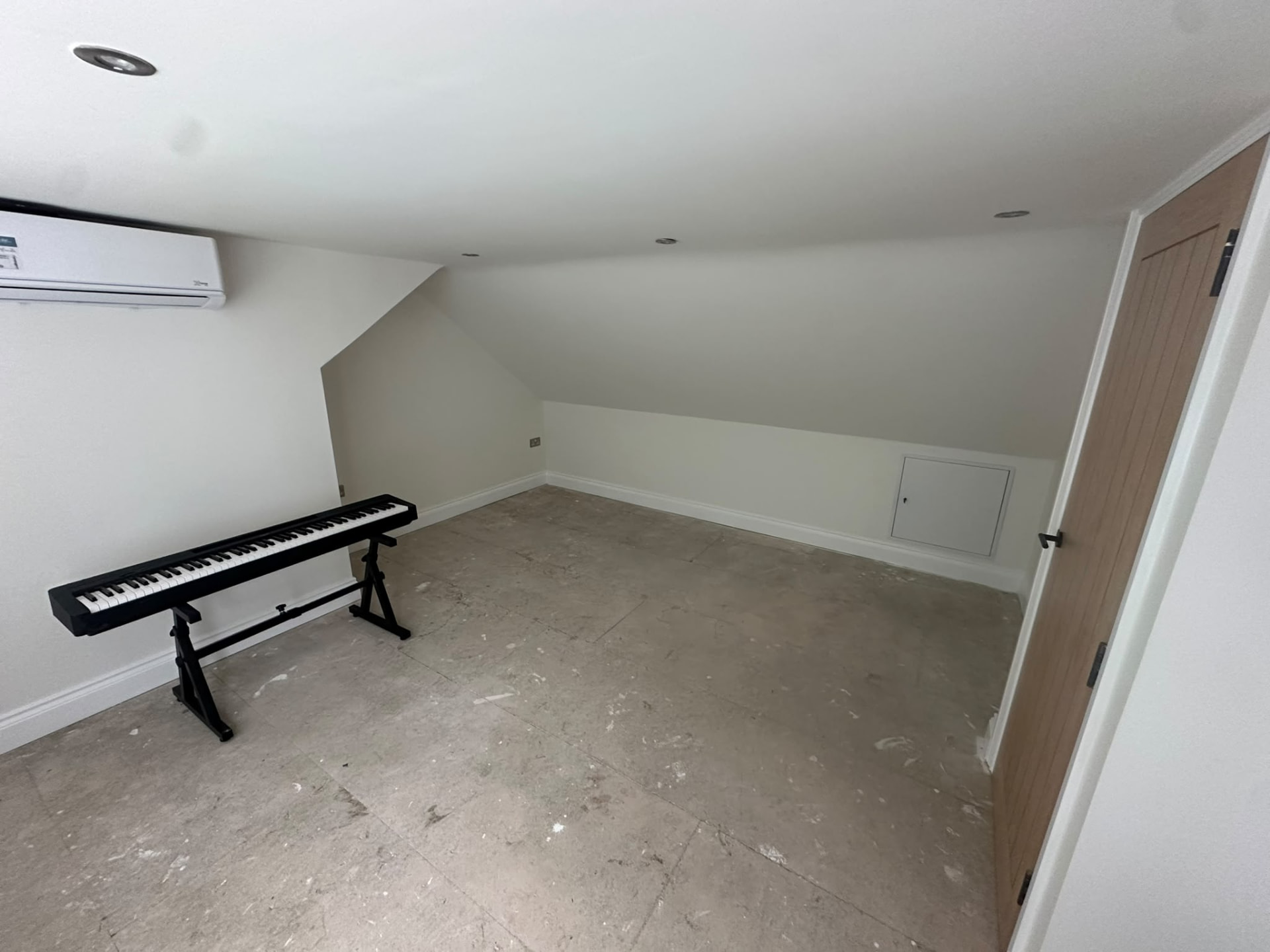 Overflow home renovation project in Berkshire — photo 21